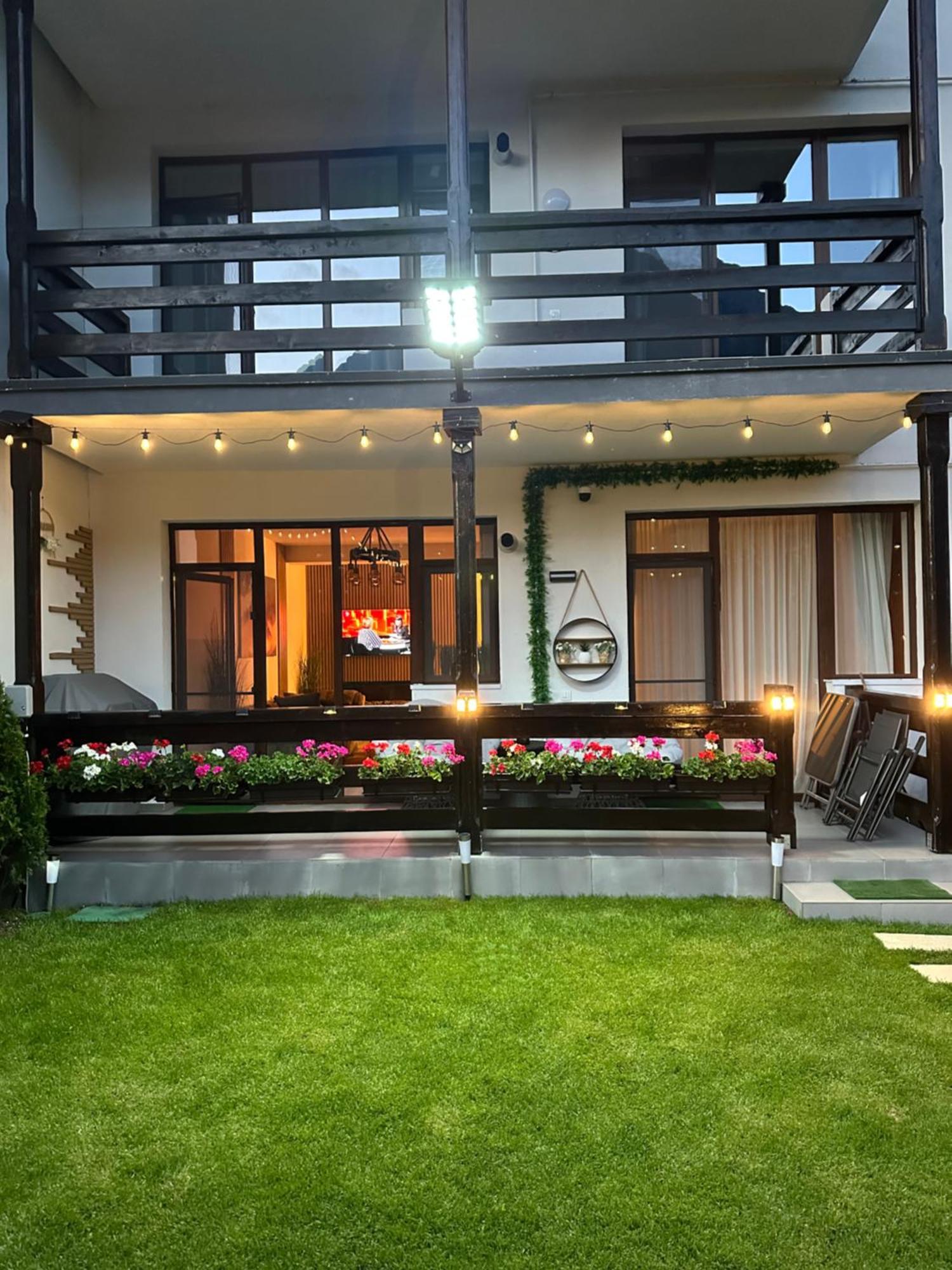Ama Garden Apartment Busteni Ngoại thất bức ảnh